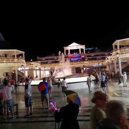 Apartamento Exclusive Penthouse Playa Vistas 5 Close To Sea And Beach, Aircondition For A Fee, Wifi, Terrace, Heated Pool *