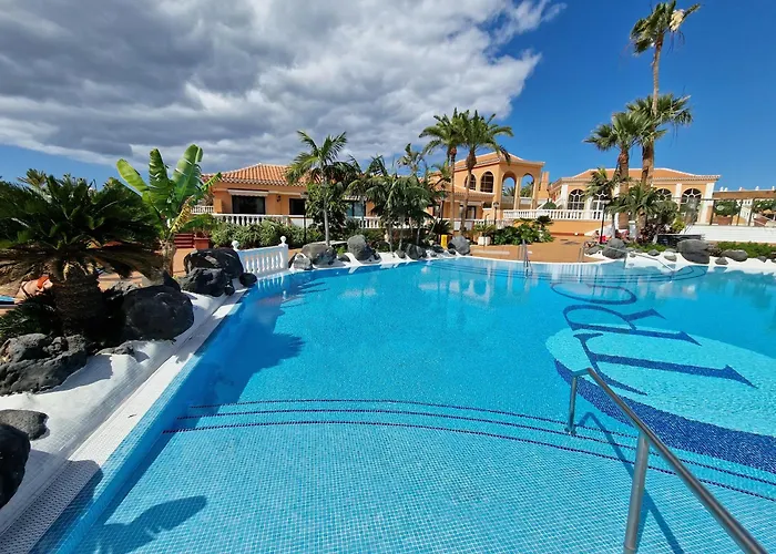 Exclusive Penthouse Playa Vistas 5 Close To Sea And Beach, Aircondition For A Fee, Wifi, Terrace, Heated Pool Διαμέρισμα